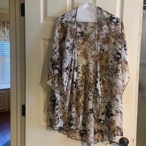 Muted floral tunic